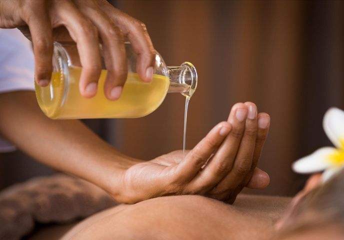 relaxing oil massage